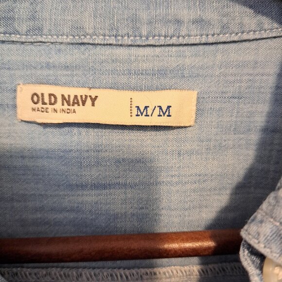 Oldy Navy Button Down Light Denim/Cotton Shirt - Picture 3 of 7